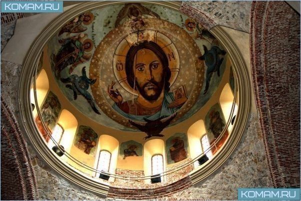 Достопримечательности в Пицунде